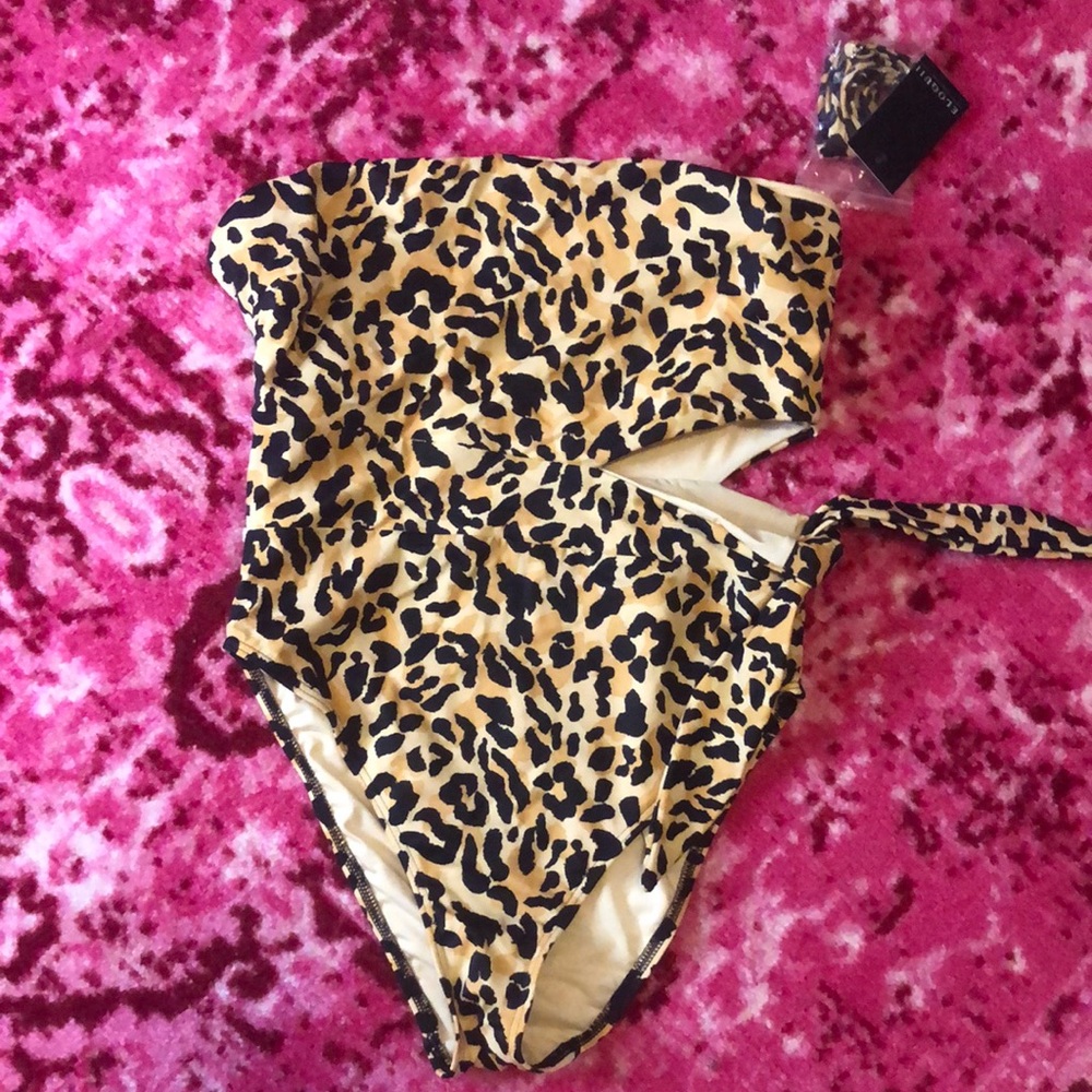 NWT Eloquii Cutout Leopard Print One-Piece Swimsuit